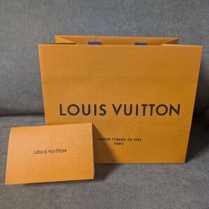 Louis Vuitton LV gift bag with card